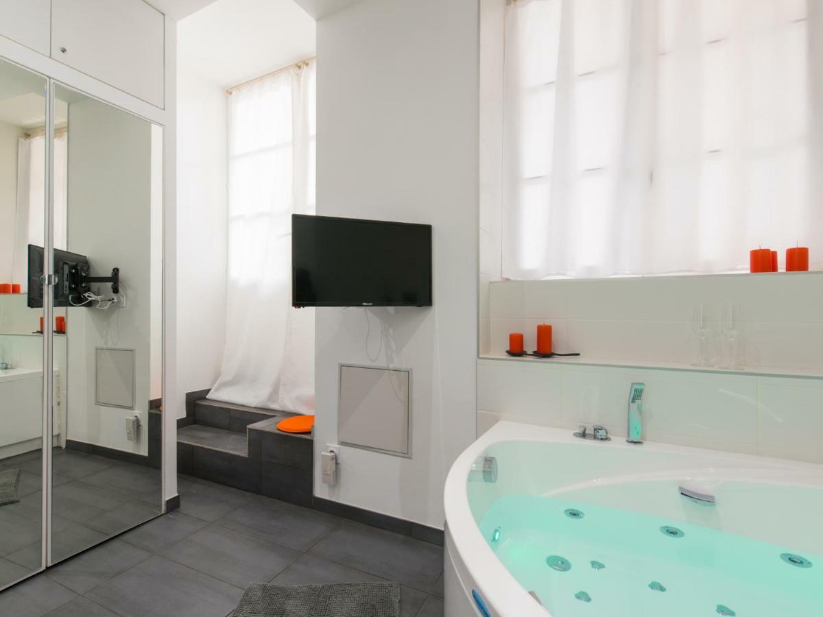 Luxury Studio & Spa-Lyon Centre Exteriér fotografie