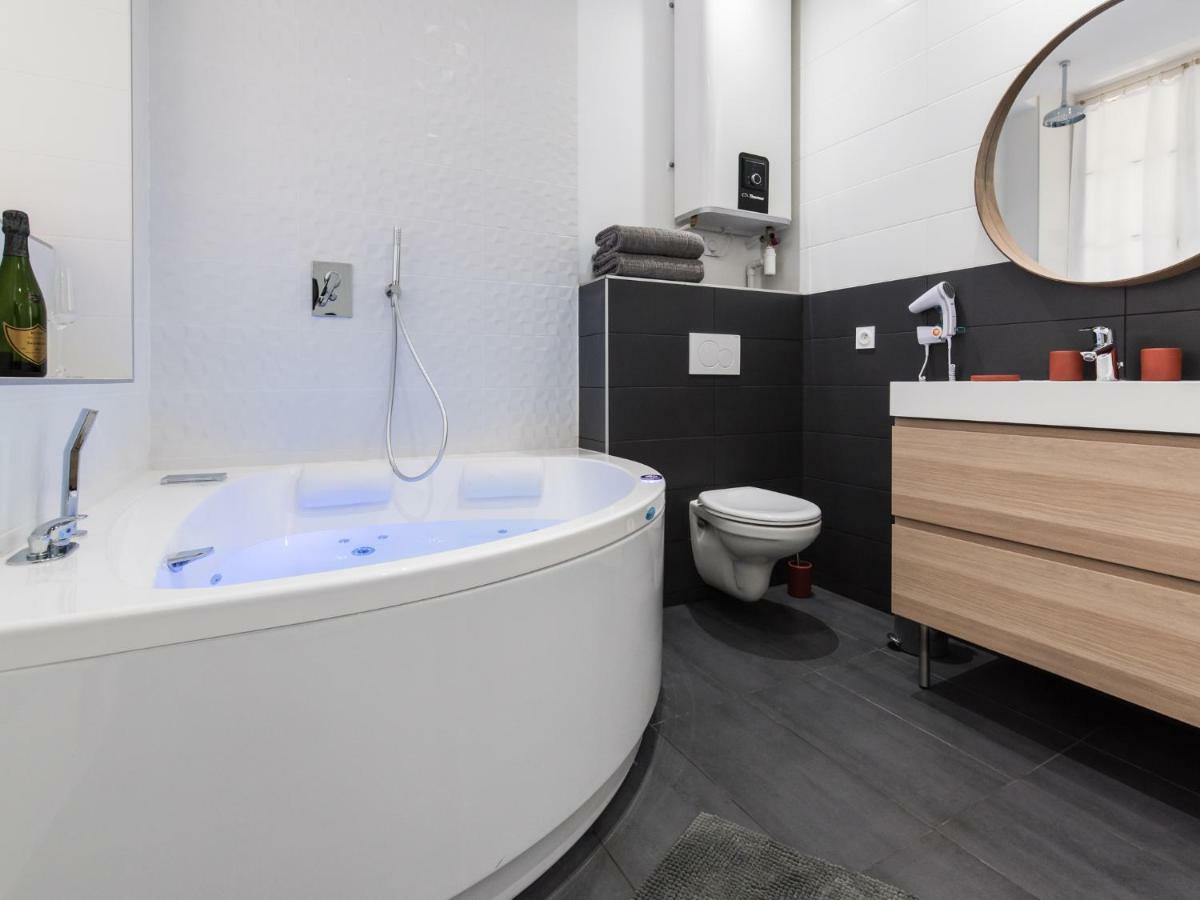 Luxury Studio & Spa-Lyon Centre Exteriér fotografie